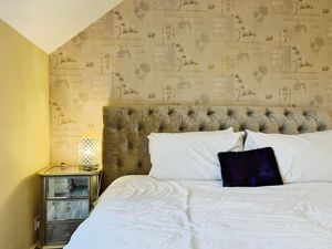 Photo 4- click for photo gallery